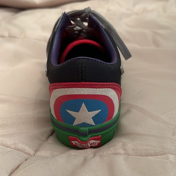 Marvel vans - Picture 3 of 4
